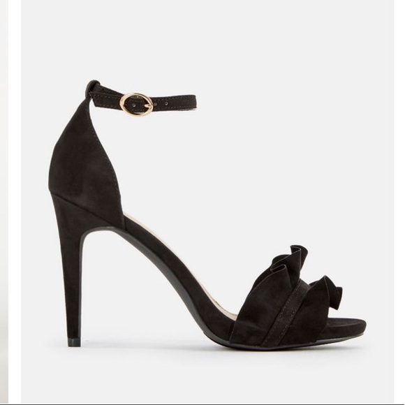 MADELEINE RUFFLE HEEL - Picture 4 of 6